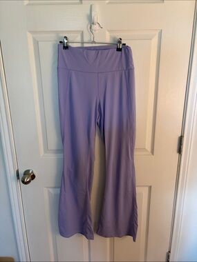 SHEIN Lavender Flared Leggings
